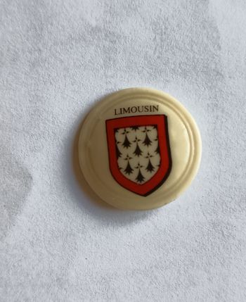 Lot de 10 boutons en porcelaine blason du "Limousin"