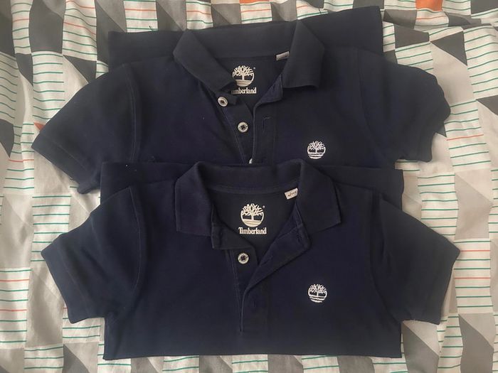 2 polo identique