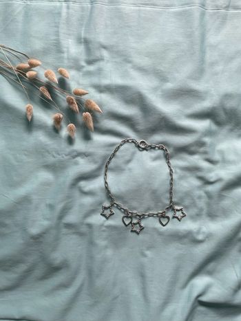 Collier étoiles et cœurs