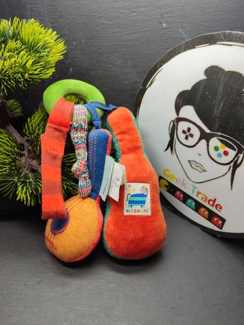 Moulin Roty Hochet Guitare Les Zig et Zag pouet banjo doudou peluche orange bleu vert