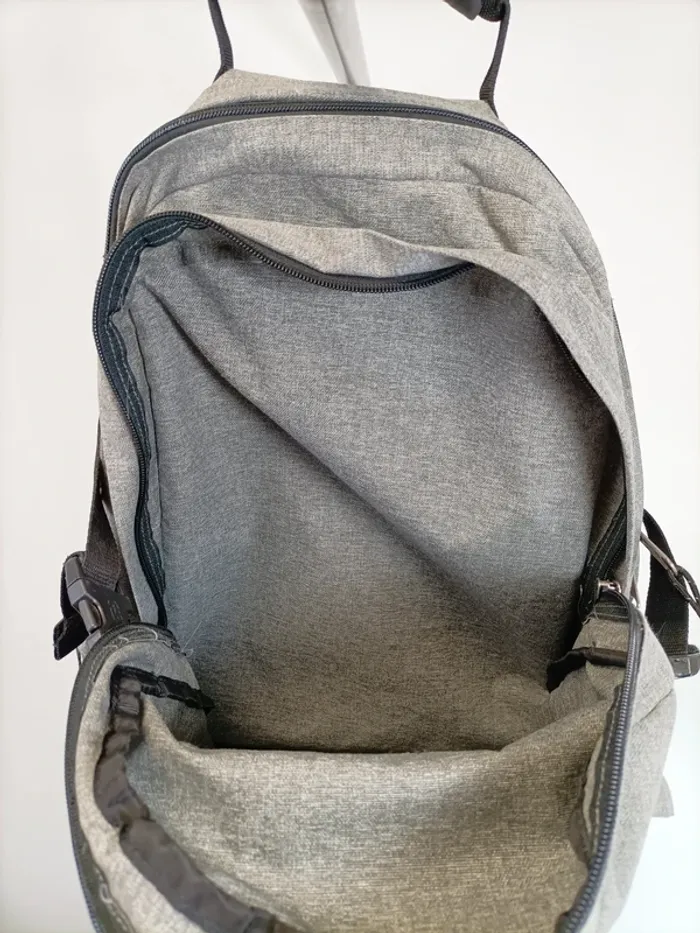 Sac à dos Eastpak gris multiple poches école voyage été - photo numéro 8