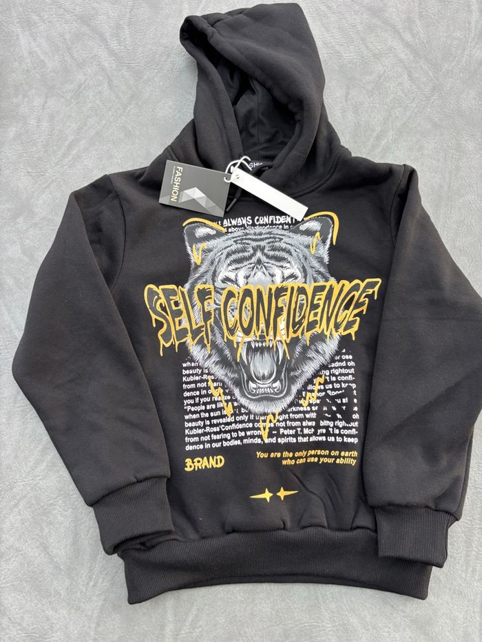 Sweat garçon NEUF taille 12 ans - photo numéro 3