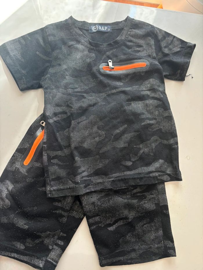 Lot short 2 ans - photo numéro 2