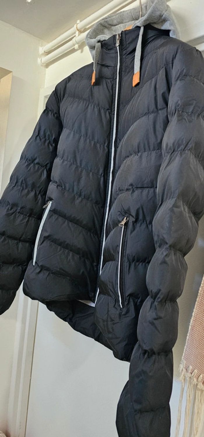 Blouson Doudoune légère Sweat Taille M