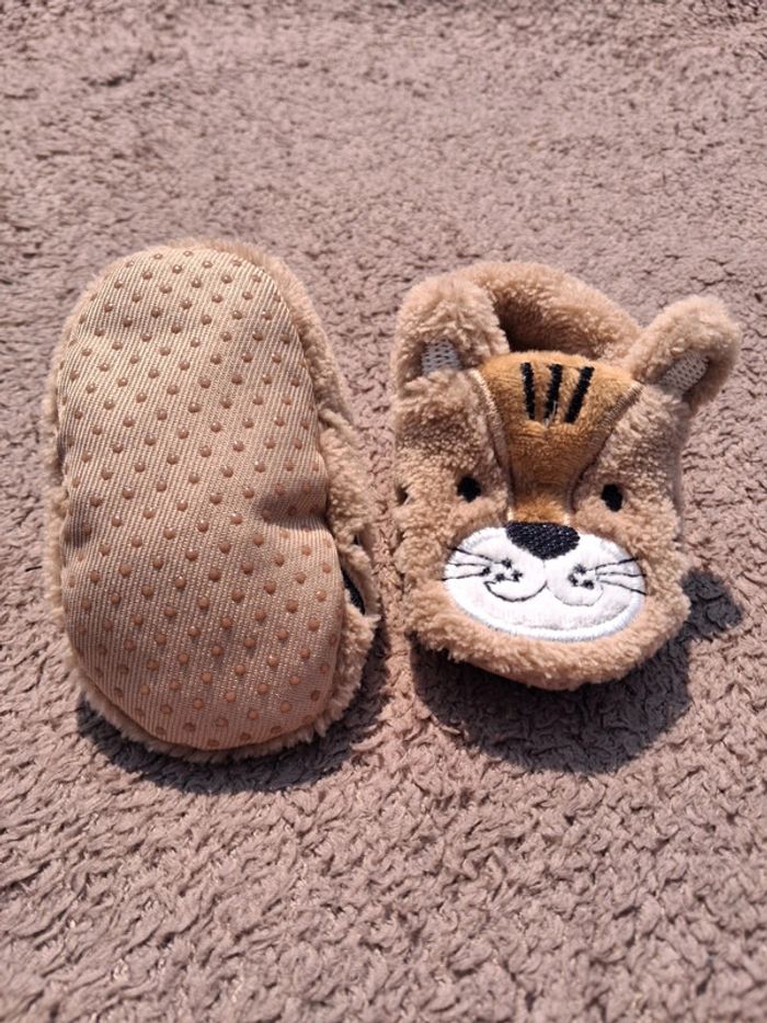 Chaussons bébé - photo numéro 3