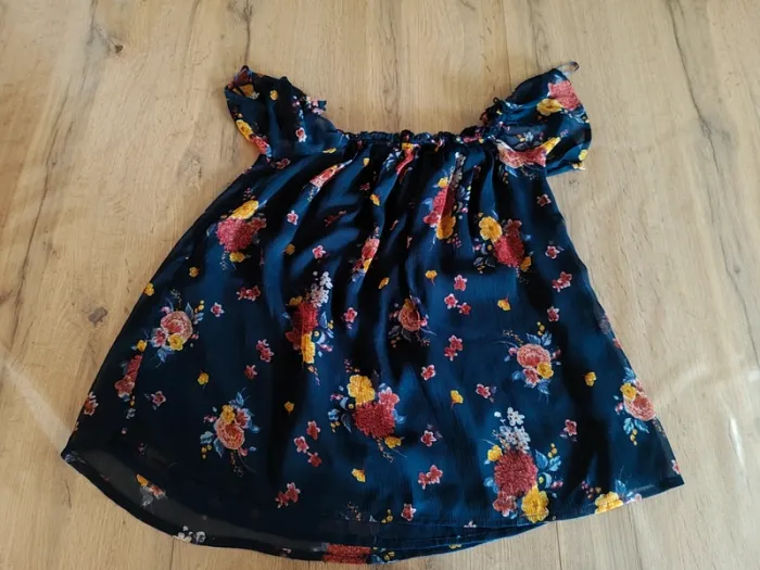 Top Pimkie fleuri épaules dénudées - T.34 - photo numéro 3