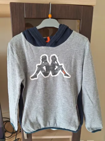 Sweat garçon 10 ans avec poche Kangourou 