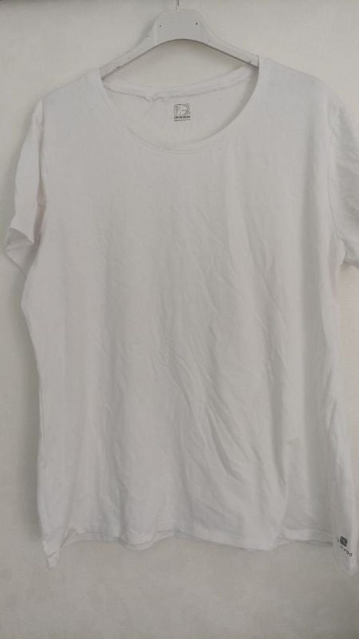 Tee-shirt manches courtes blanc taille XL. 104/113 cm