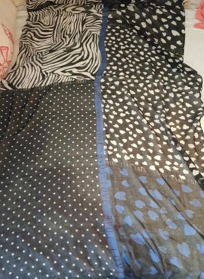 Grand foulard femme - photo numéro 4