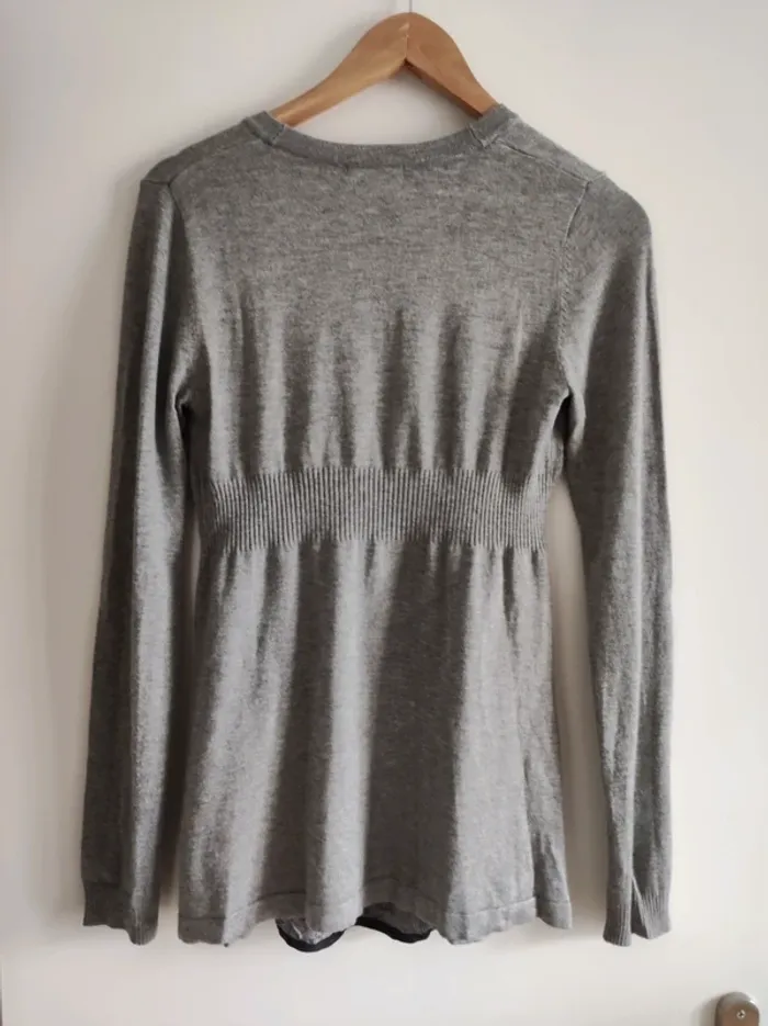 Haut pull de grossesse T.S - excellent état - photo numéro 4