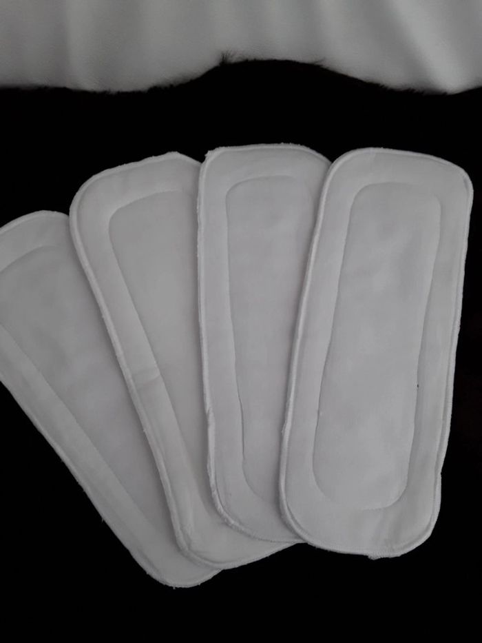 Inserts  blancs  neufs  pour couches  lavables - photo numéro 3