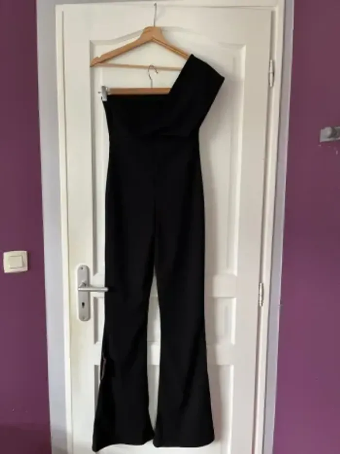 Combinaison noire - Pretty Little Thing - Taille 36 - photo numéro 2