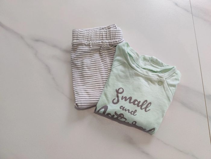 Ensemble t-shirt manches longues + legging léger