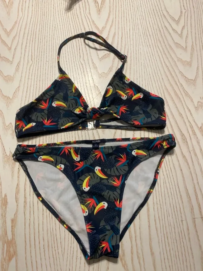 maillot de bain 2 pièces 14ans KIABI