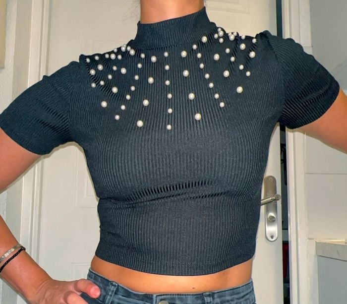 Crop Top à perles Neuf Jennyfer Taille S - photo numéro 3