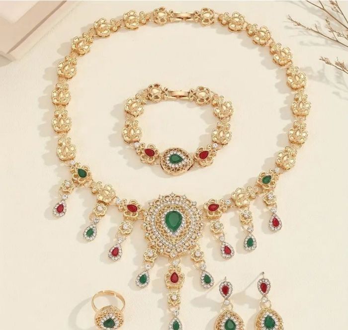 Collier - photo numéro 2