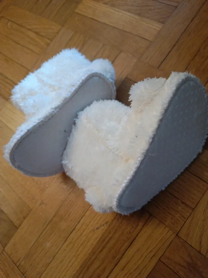 Chaussons blancs bébé H&M 14-15 - photo numéro 2