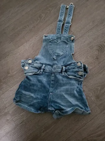 Short salopette 7/8 ans