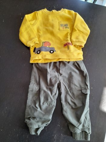 Ensemble taille 18 mois