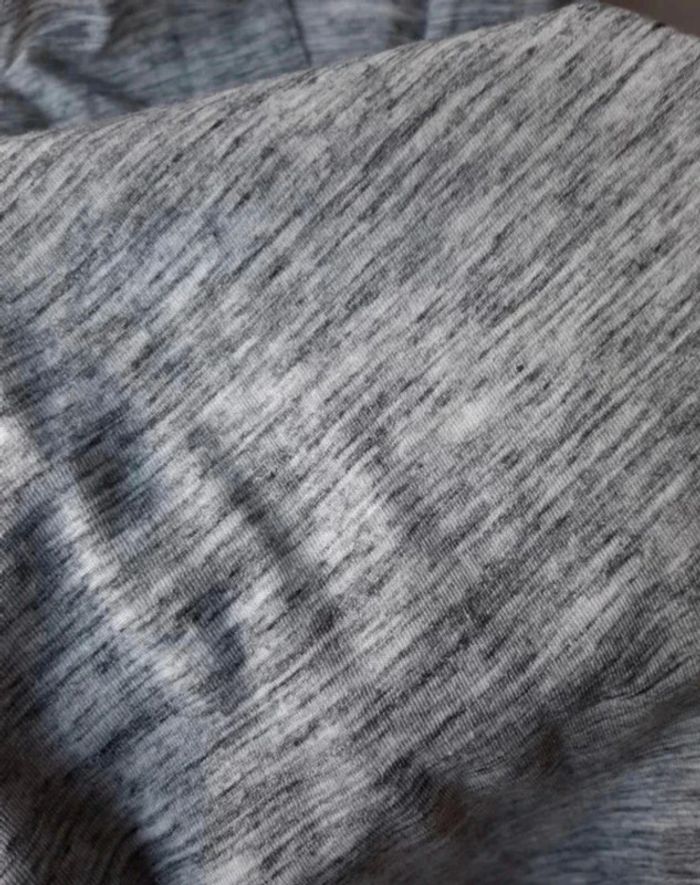 Crop top gris - photo numéro 4