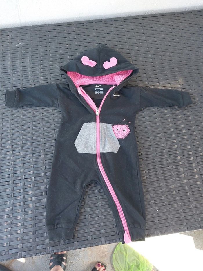 Combinaison Nike 6 mois