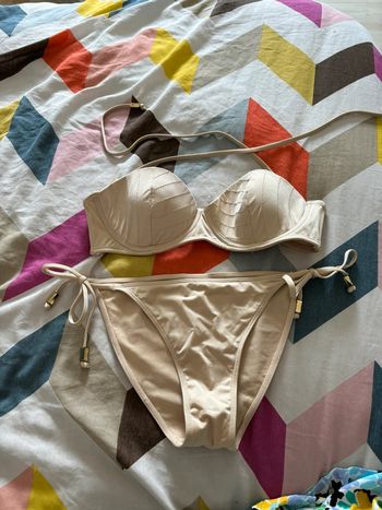 Maillot de bain deux pièces beige