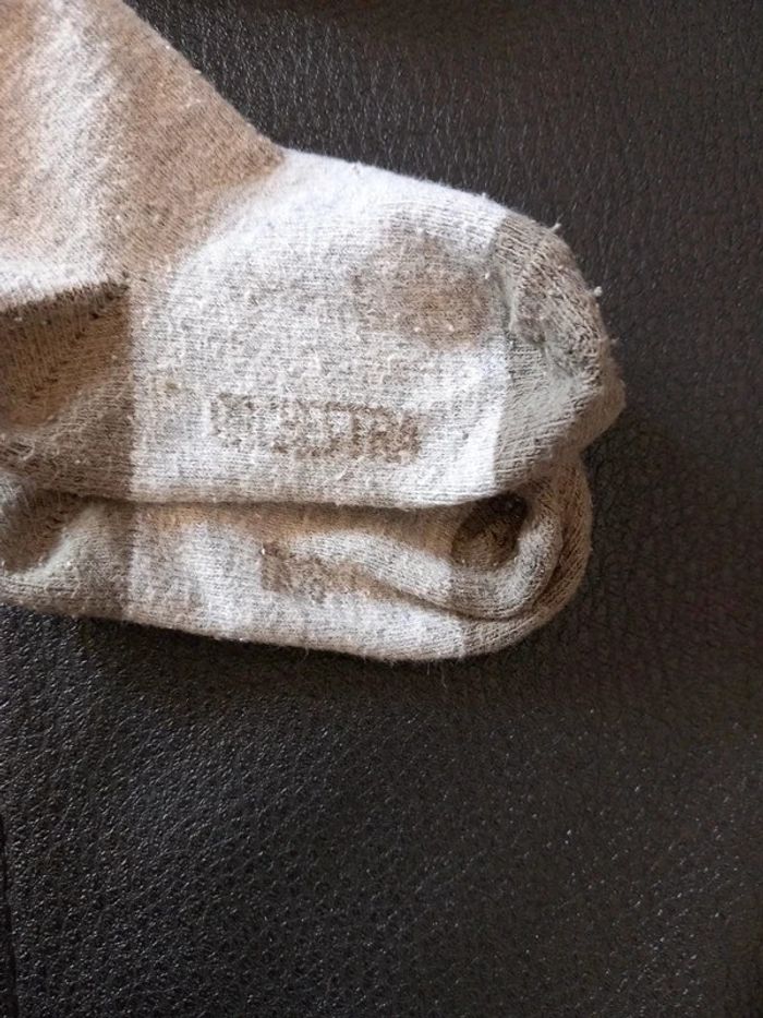 Lot chaussettes bébé 17/18 - photo numéro 2