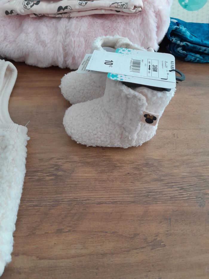 Ensemble gilet chaussures bébé 6ois - photo numéro 4