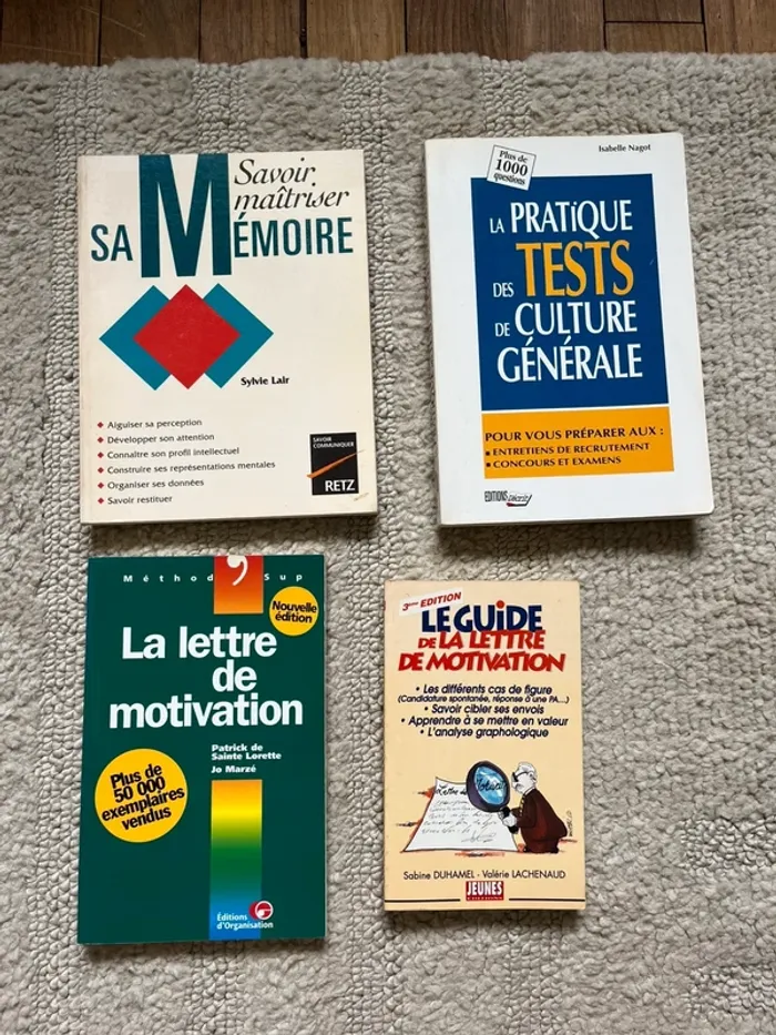 Collection de 4 livres, candidatures et tests - photo numéro 2
