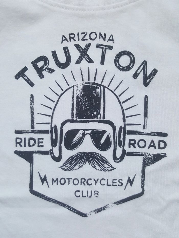 T-shirt manches courtes taille 4 ans - photo numéro 3