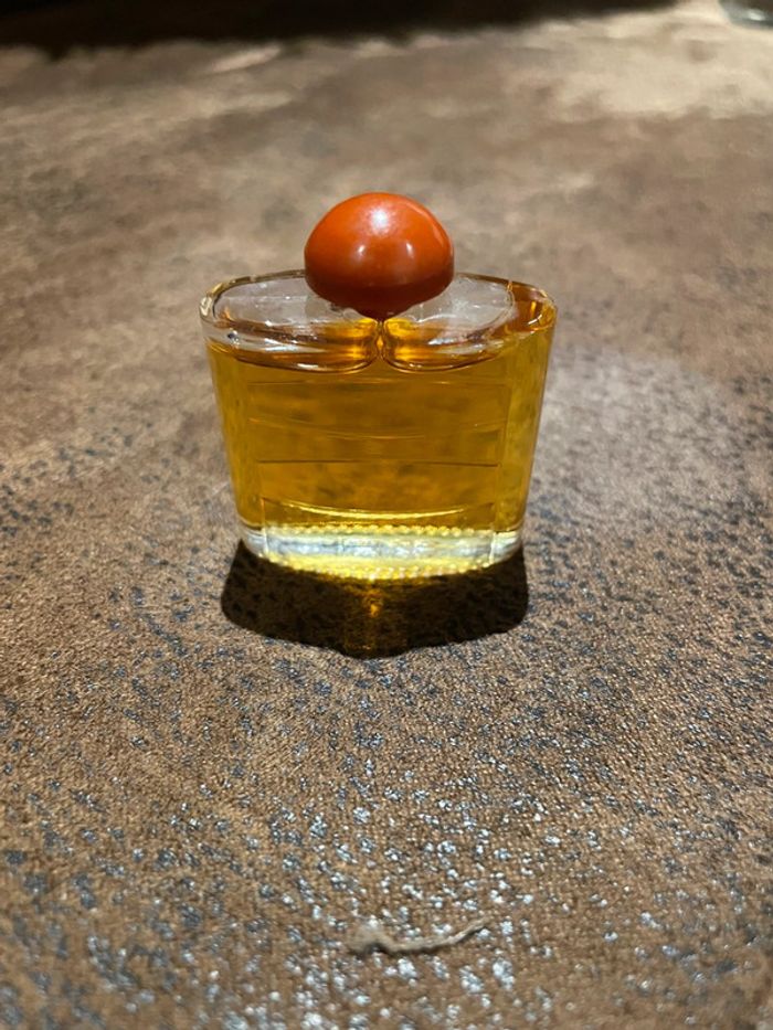 Miniature opium yves saint Laurent