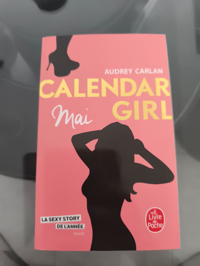 Livre calendar girl