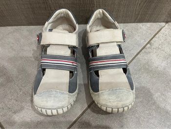 Chaussures ouvertes en cuir - Garvalin - 32