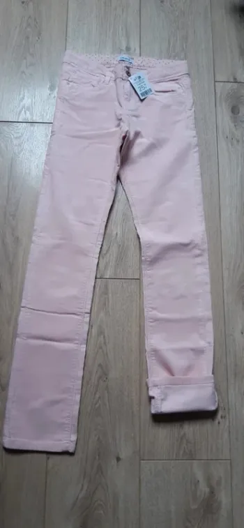 Pantalon tregging okaidi rose clair en velours neuf avec étiquette