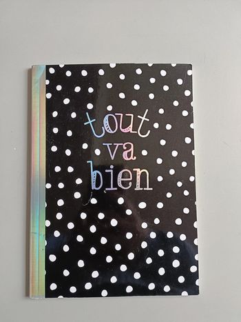 Petit cahier grand carreaux hemma