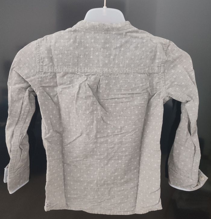 Chemise grise - photo numéro 4