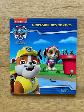 Livre souple Pat'Patrouille Paw Patrol l'invasion des tortues Nickelodeon