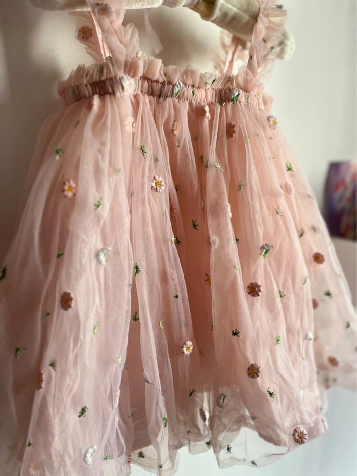 Robe fluide tulle rose fleuris pâquerette ou marguerite - photo numéro 2