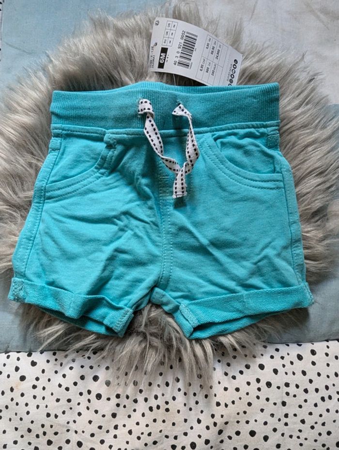 Short bébé garçon