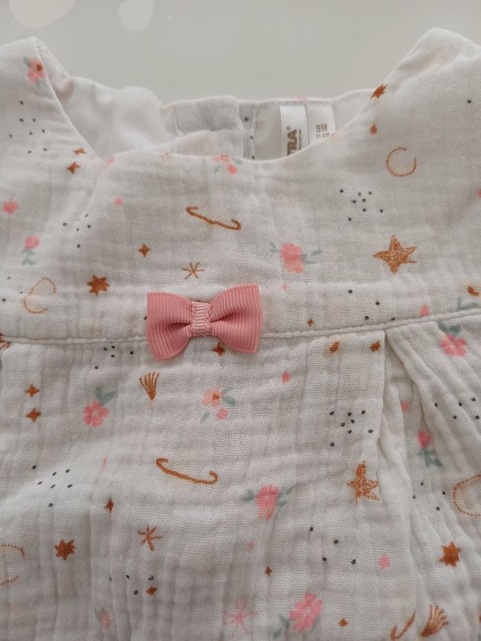 Robe neuve taille 9 mois - photo numéro 2
