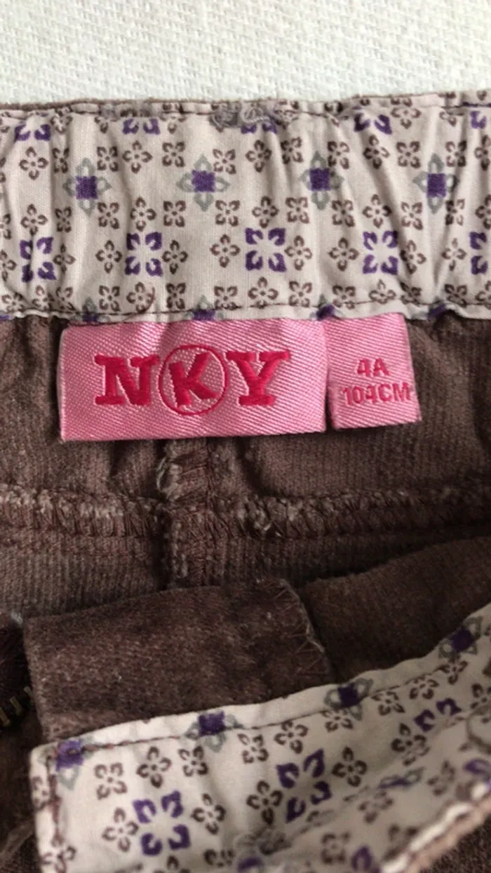 Jupe marron de chez NKY (Kiabi) Taille 4 ans - photo numéro 5