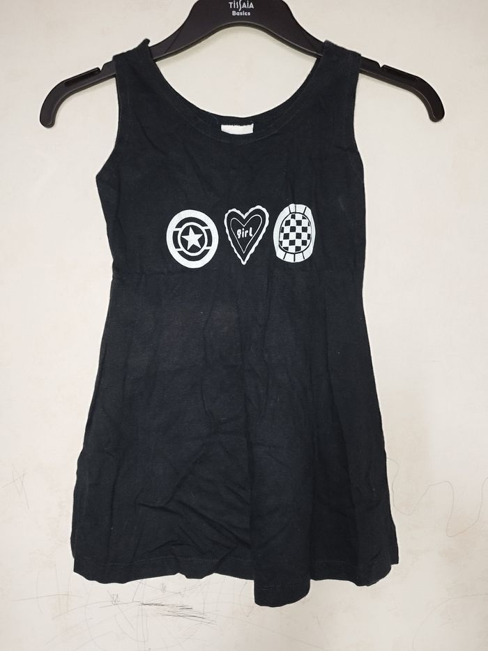 Lot vêtements fille 6ans - photo numéro 3