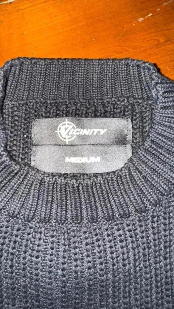 V-logo knitwear - photo numéro 3