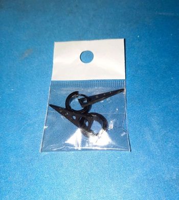 Boucle d'oreille pendantes mixtes neuf 