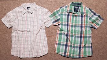 Lot de 2 chemises MC neuves okaidi garçon 8 ans