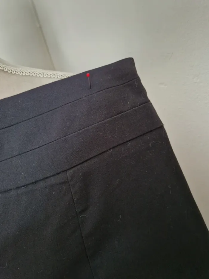 Jupe tailleur habillé h&m taille 46 noir - photo numéro 2