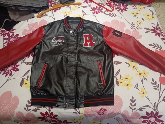 Blouson universitaire neuf sans étiquette ki