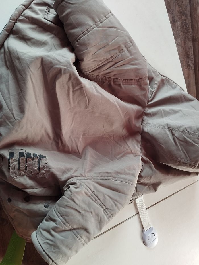 Manteau 12 mois gris - photo numéro 5