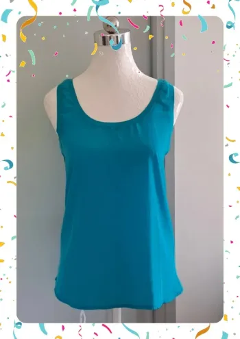 🩵 débardeur taille S grain de malice