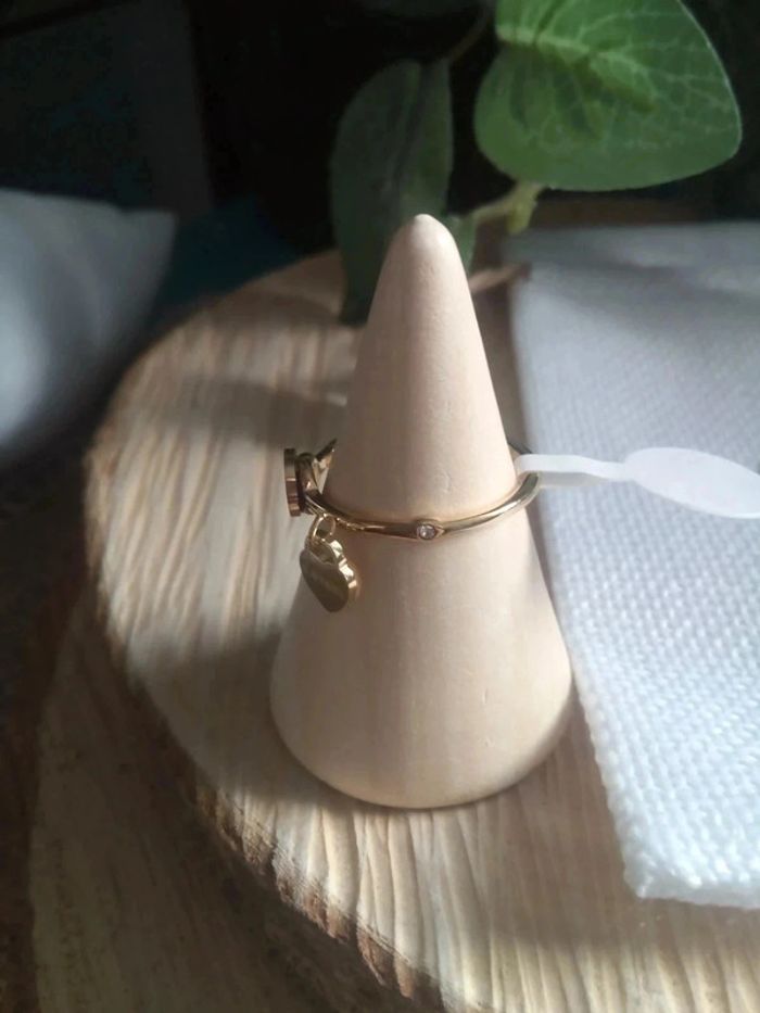 Jolie bague - photo numéro 2